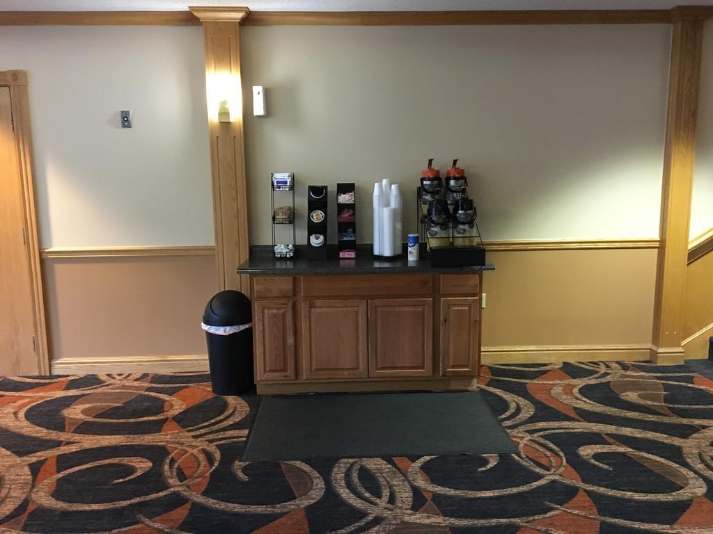 Cabot Inn & Suites Lancaster Exteriér fotografie
