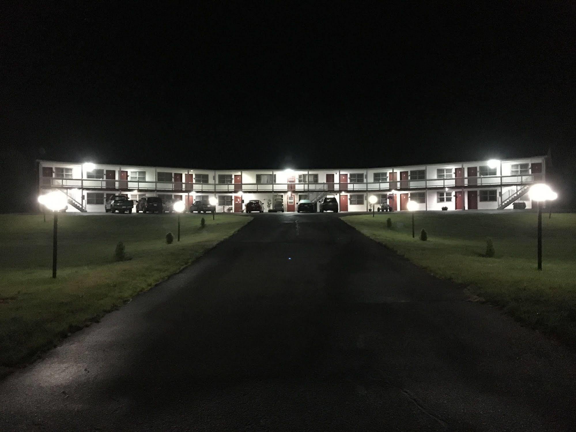 Cabot Inn & Suites Lancaster Exteriér fotografie