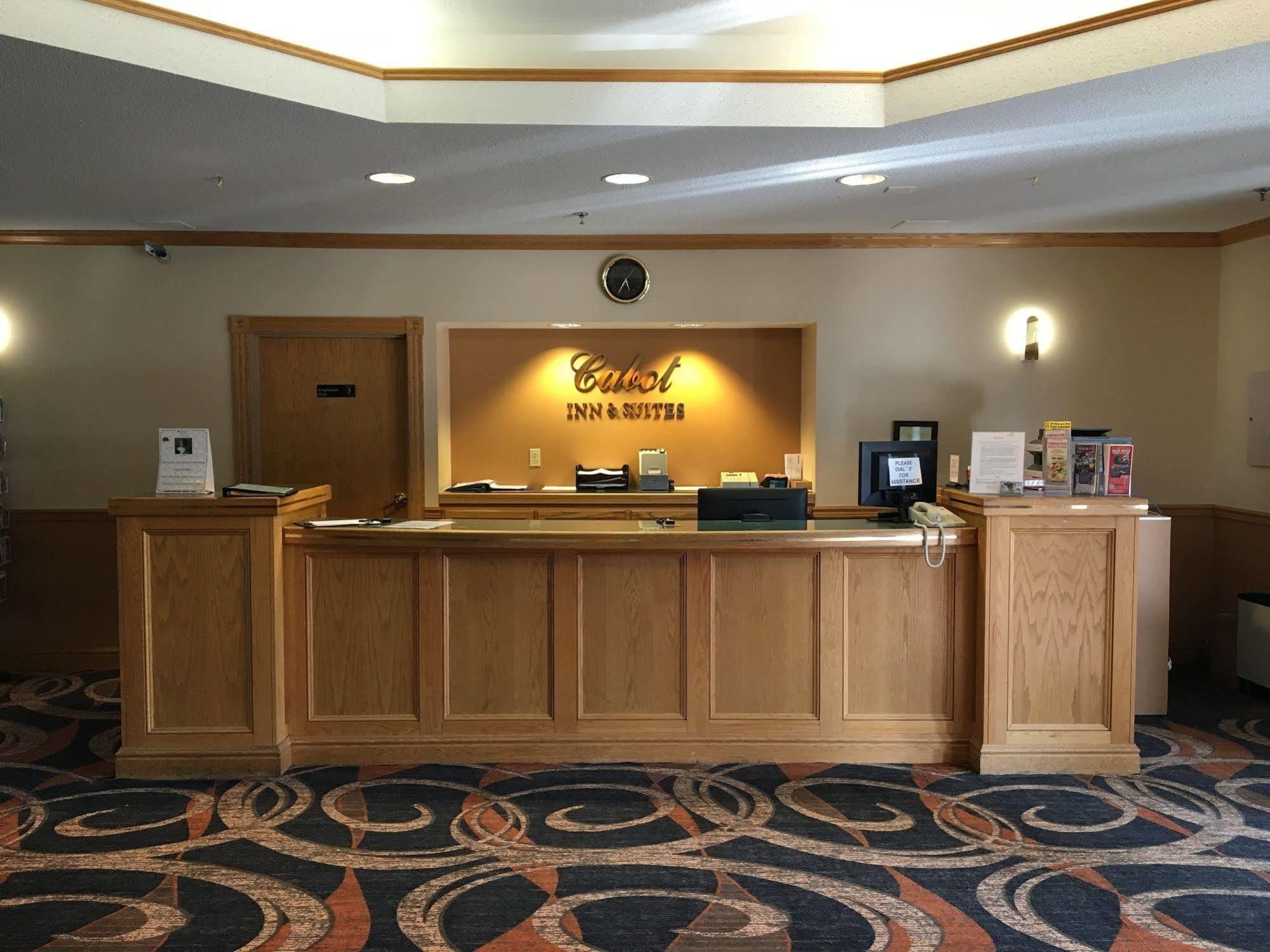 Cabot Inn & Suites Lancaster Exteriér fotografie